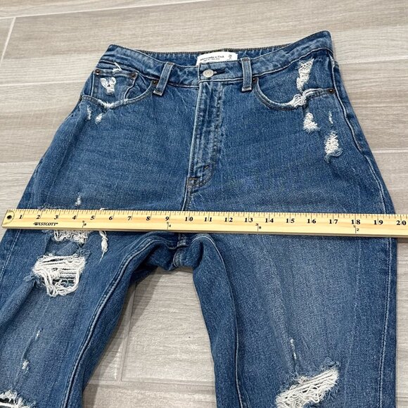 Abercrombie & Fitch High Rise Mom Jean Curve Love in Medium Wash Distressed - Picture 12 of 15